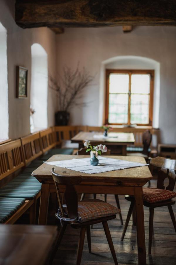 Weingut Koegl Ratsch an der Weinstrasse Exterior foto